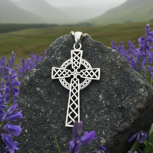 Foellan Celtic Knot Cross Necklace — view 4
