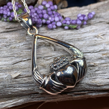Load image into Gallery viewer, Leandra Claddagh Necklace
