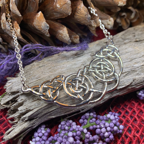 Load image into Gallery viewer, Nora Celtic Knot Necklace
