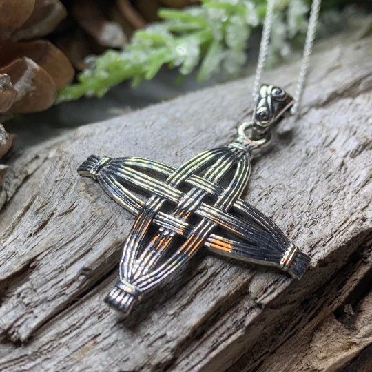 Protection Irish St. Brigid's Cross Necklace in Sterling Silver — view 8