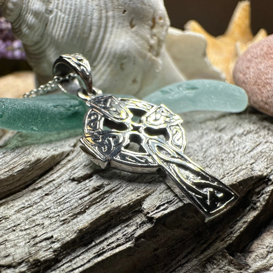 Dungloe Celtic Cross Necklace in Sterling Silver