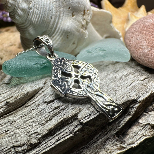 Dungloe Celtic Cross Necklace in Sterling Silver