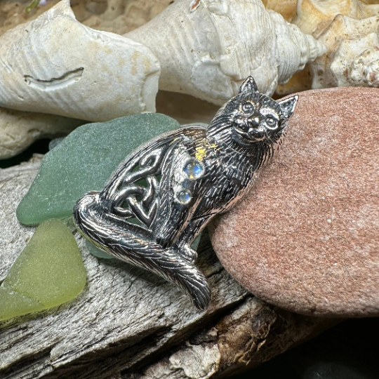 Salem Celtic Cat Necklace in Sterling Silver — view 6