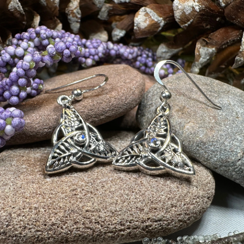 Load image into Gallery viewer, Oak Ash Thorn Trinity Knot Earrings with Moonstones
