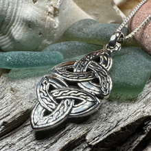 Load image into Gallery viewer, Ethne Trinity Knot Necklace
