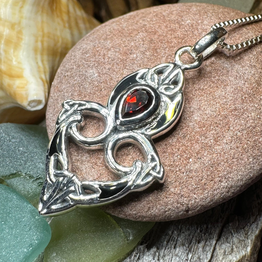 Cordelia Celtic Trinity Knot Necklace in Sterling Silver
