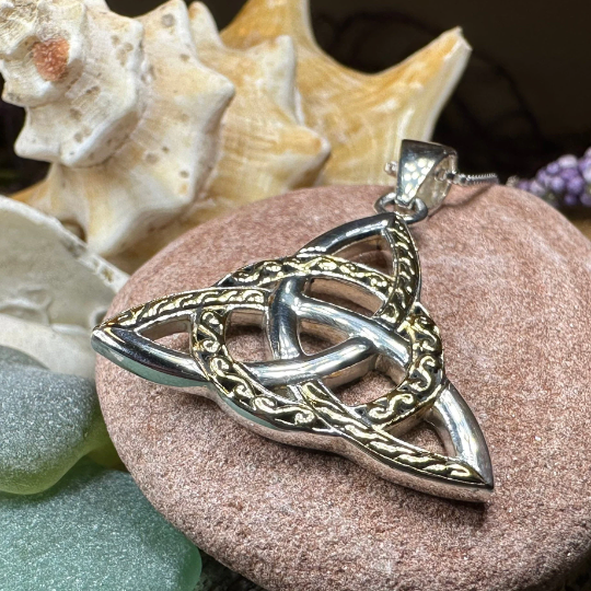 Larina Celtic Trinity Knot Necklace in Sterling Silver