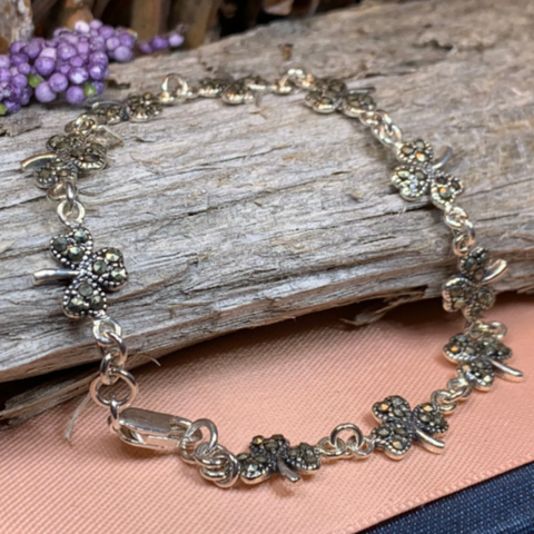 Load image into Gallery viewer, Irish Shamrock Marcasite Bracelet

