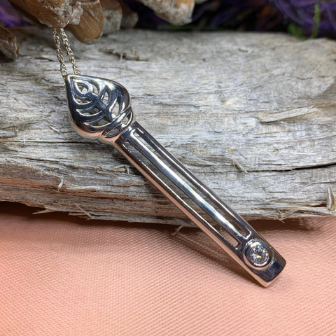 Load image into Gallery viewer, Emilie Scottish Mackintosh Necklace in Sterling Silver
