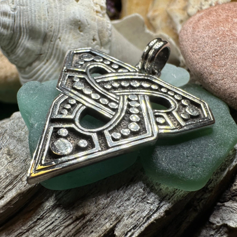 Inner Strength Trinity Knot Necklace in sterling silver