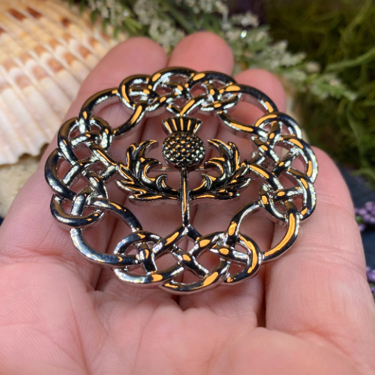 Scottish Thistle Brooch with Celtic Knotwork — view 9