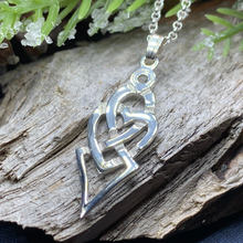 Load image into Gallery viewer, Fior Celtic Love Knot Necklace
