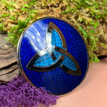 Load image into Gallery viewer, Enamel Trinity Knot Brooch
