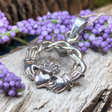 Load image into Gallery viewer, Shanagolden Claddagh Necklace

