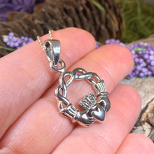 Load image into Gallery viewer, Shanagolden Claddagh Necklace
