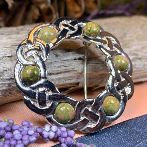 Iona Celtic Knot Brooch - Handmade in Scotland