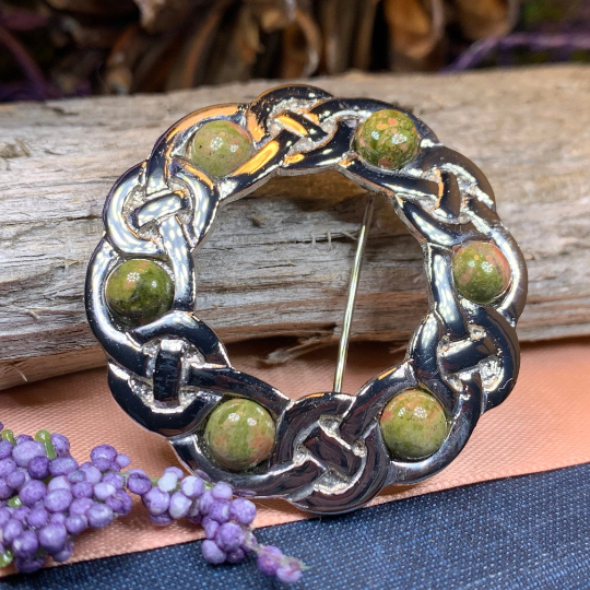 Iona Celtic Knot Brooch - Handmade in Scotland — view 5