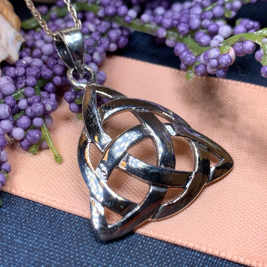 Emaline Celtic Knot Necklace