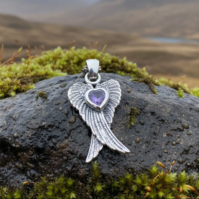 Angel Wings Love Necklace 03