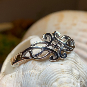 Nataly Celtic Knot Ring